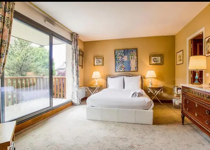 Le Luxueux Mississipi Centre ドーヴィル